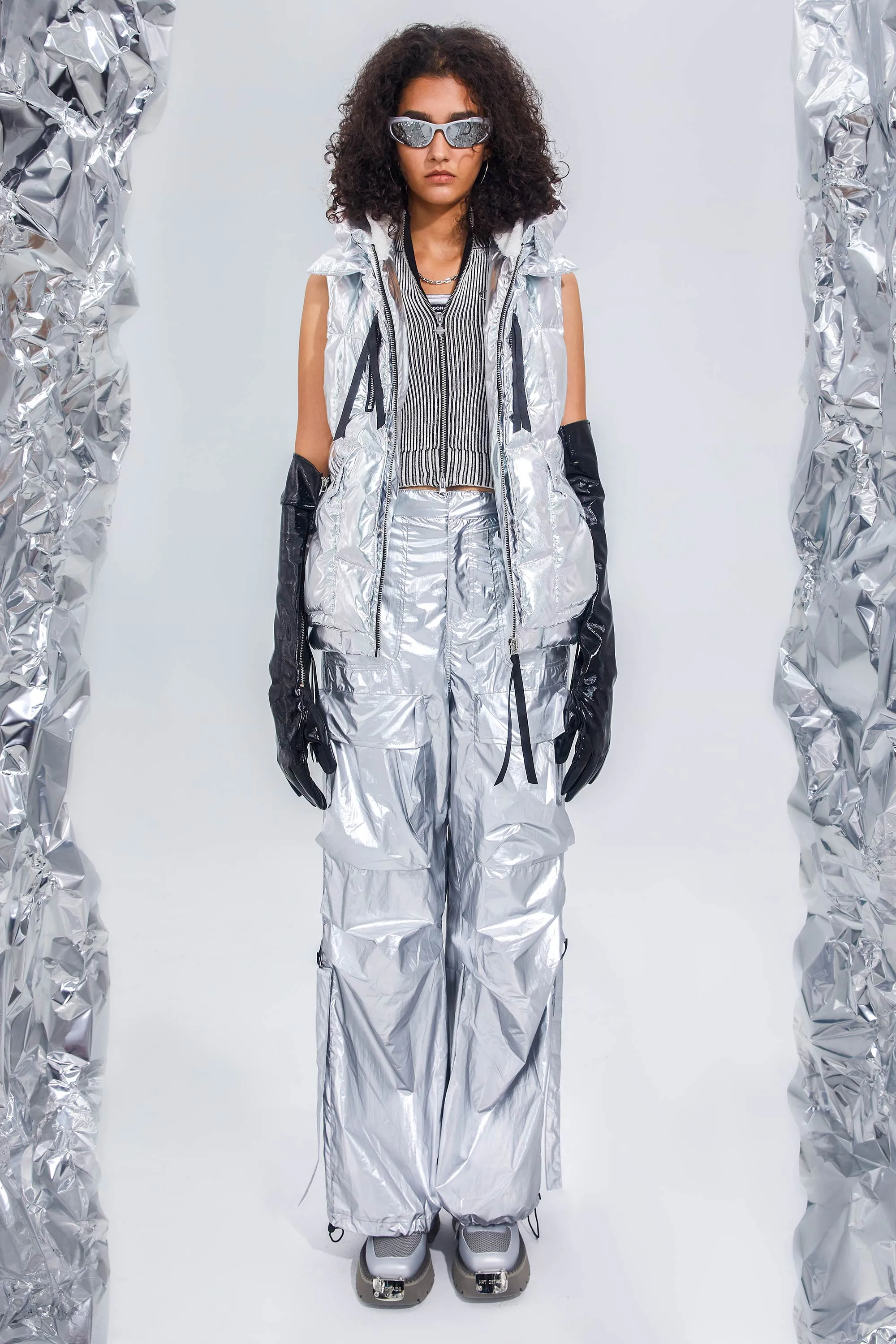 092 Cosmos Cropped Metallic Lightweight Down Vest