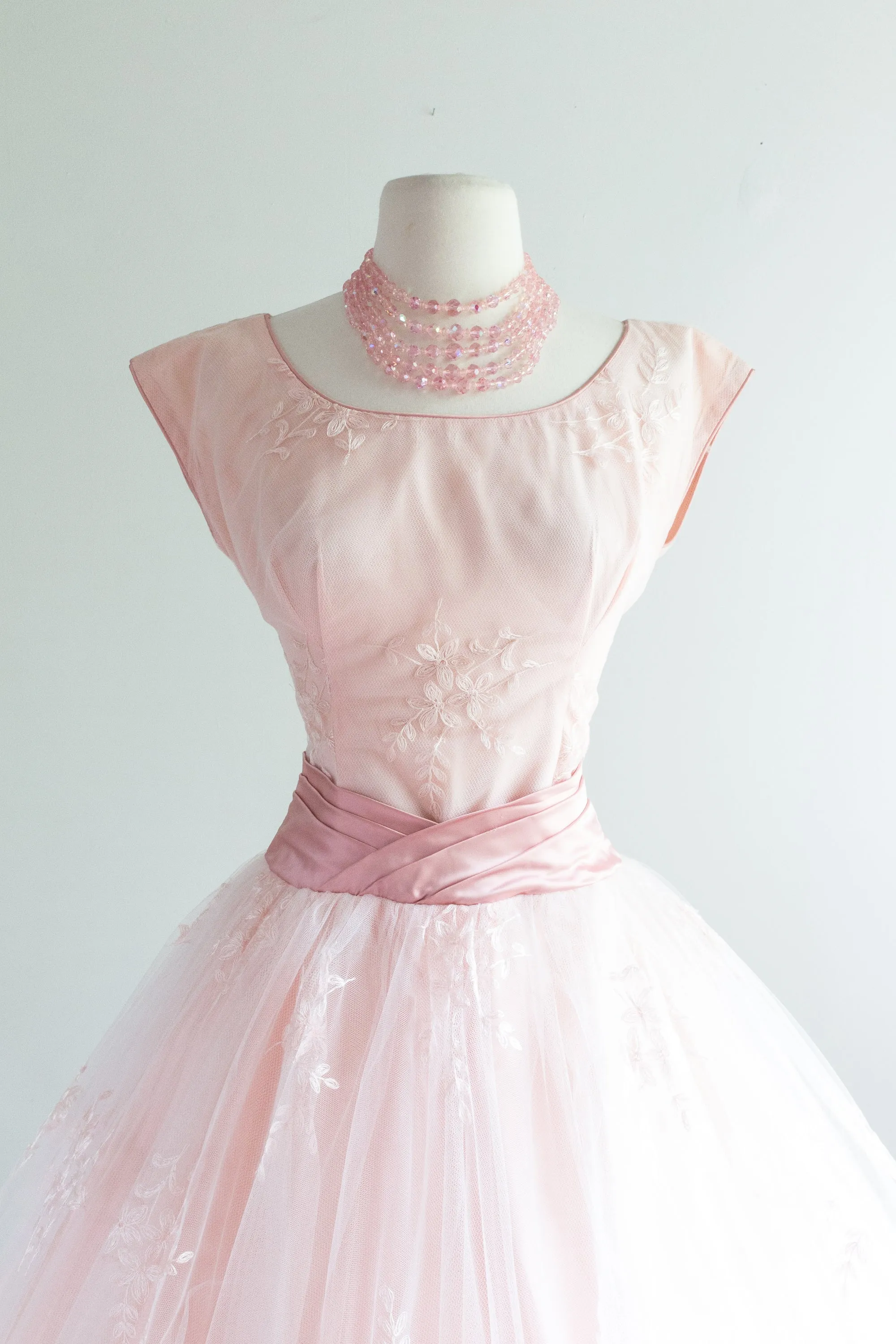 1950's Pretty In Pink Embroidered Tulle Party Dress With Big Bow / Waist 25-26