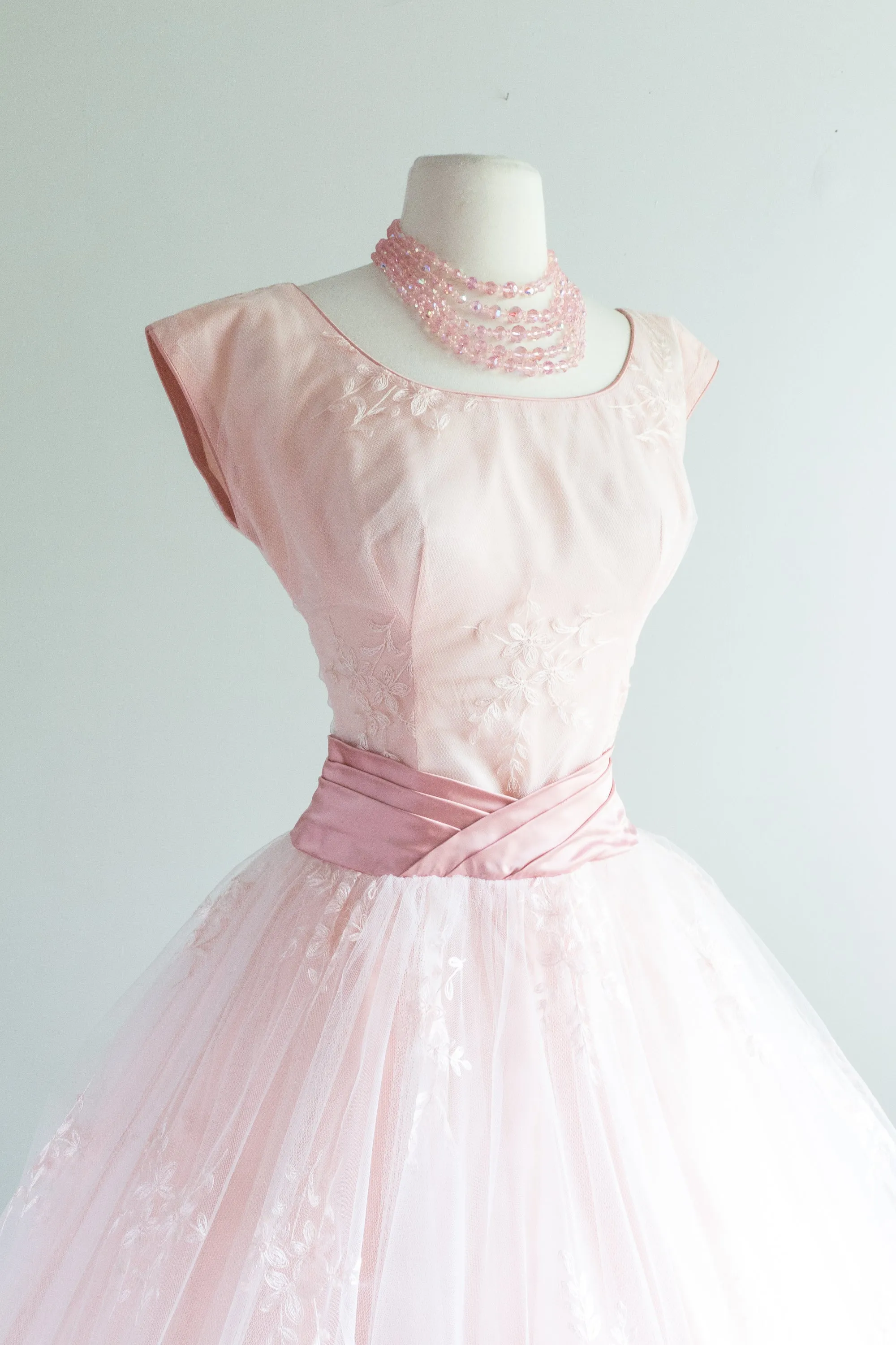 1950's Pretty In Pink Embroidered Tulle Party Dress With Big Bow / Waist 25-26