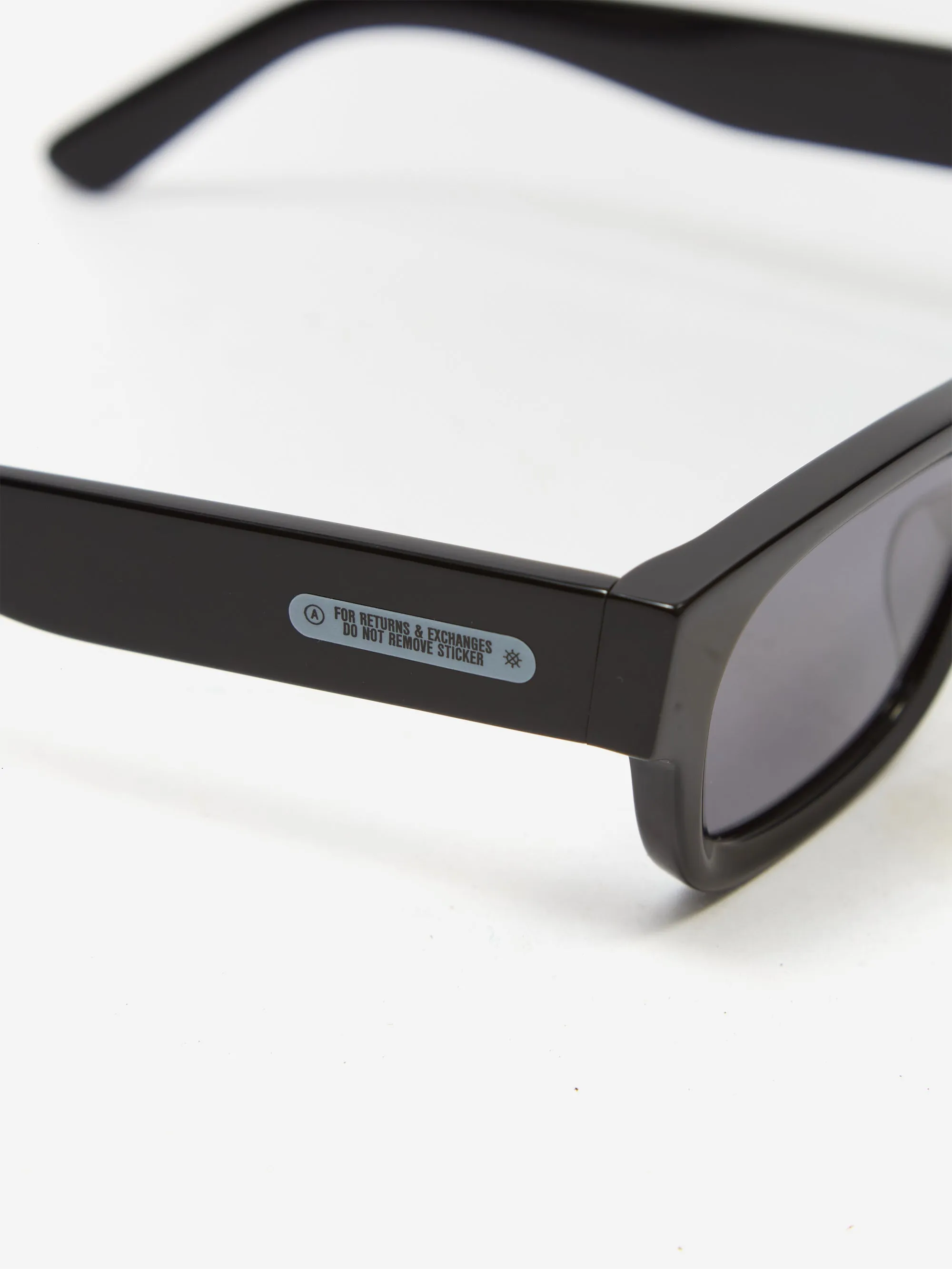 AKILA Zed Sunglasses - Black/Black