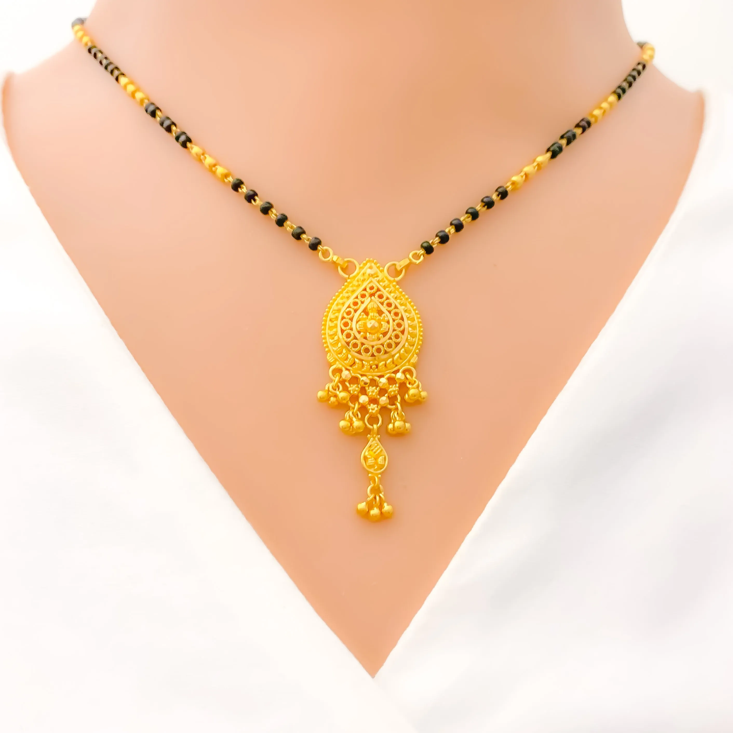 Attractive Teardrop Mangal Sutra w/ Tassels