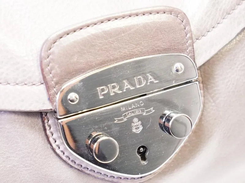 Authentic Pre-owned Prada Gray Leather Shopper Shoulder Bag 200399