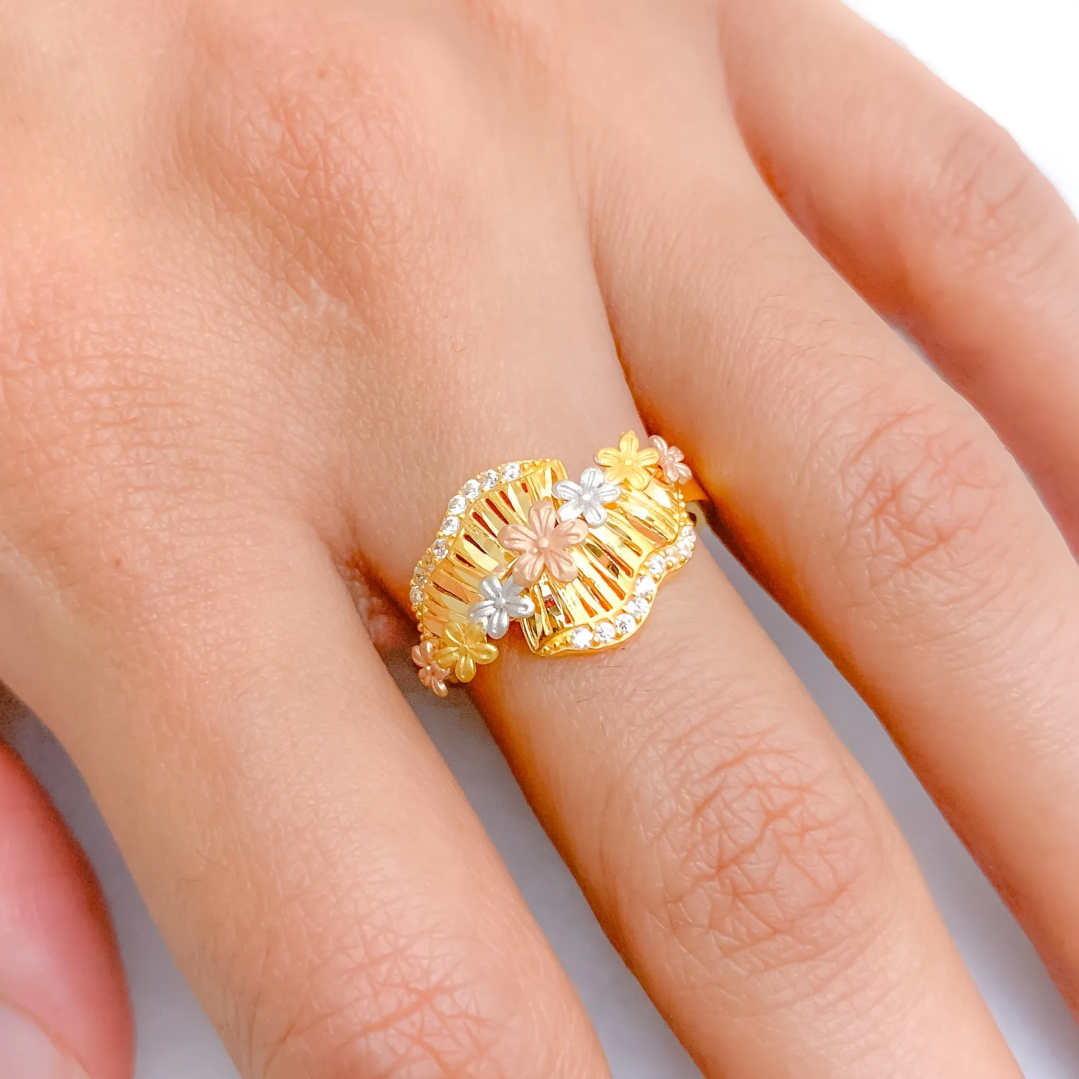 Beautiful Flower Three-Tone Ring