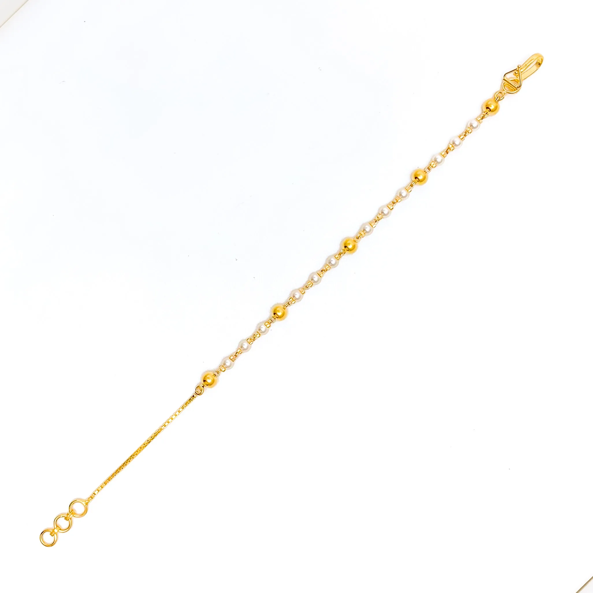 Beautiful Lightweight 22k Gold Pearl Bracelet