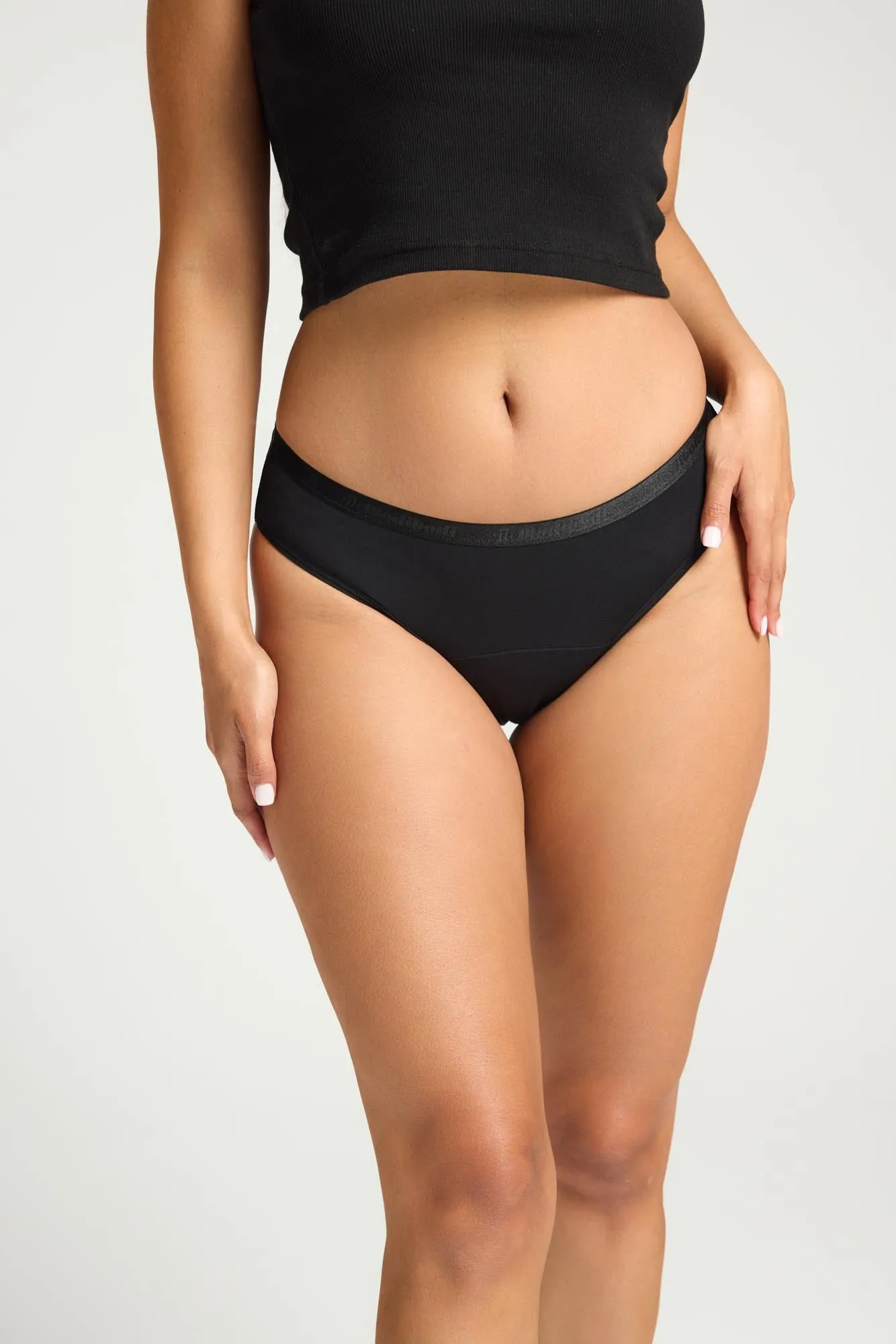 Classic Bikini Heavy-Overnight Black