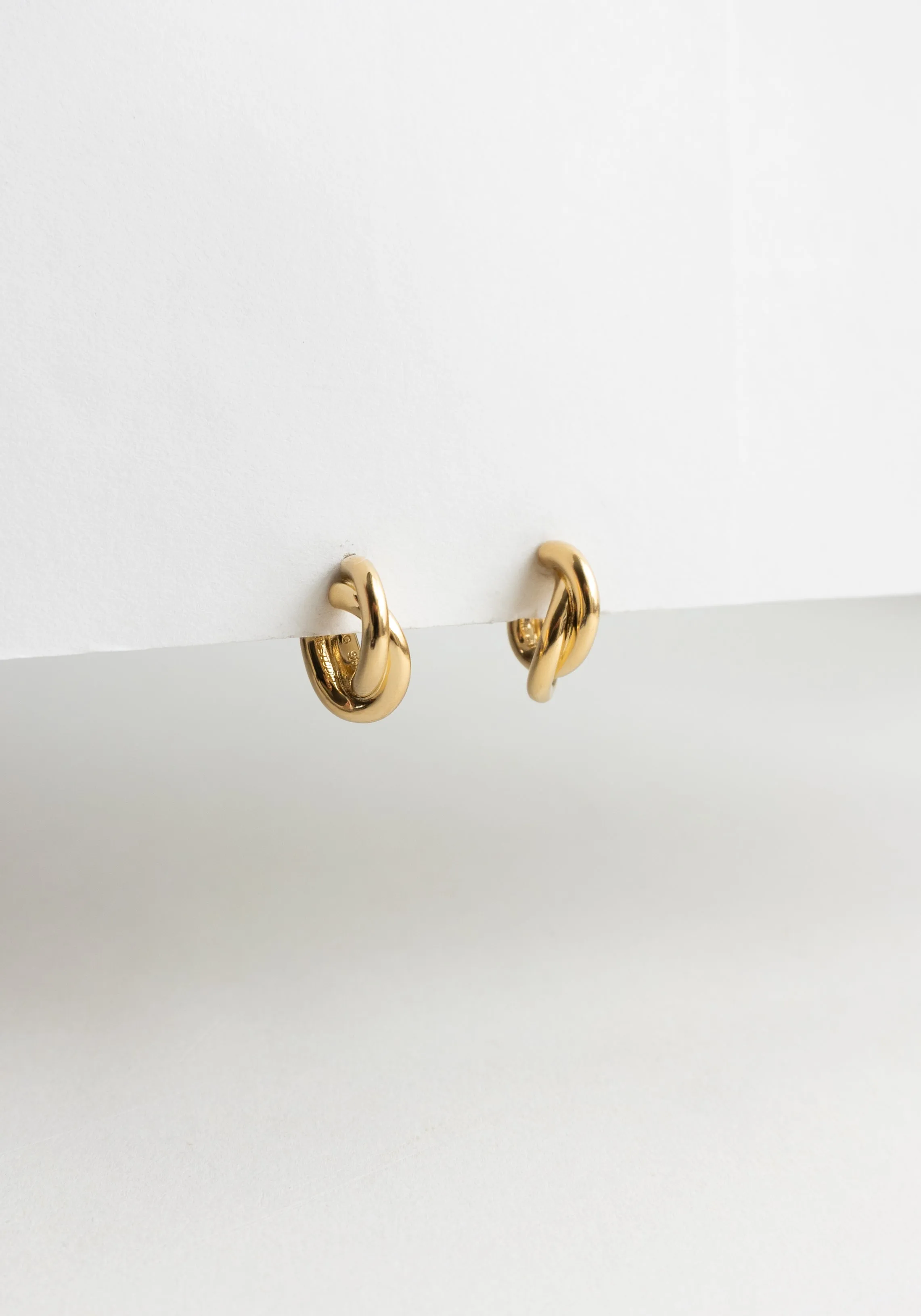 Diana Earrings in Gold