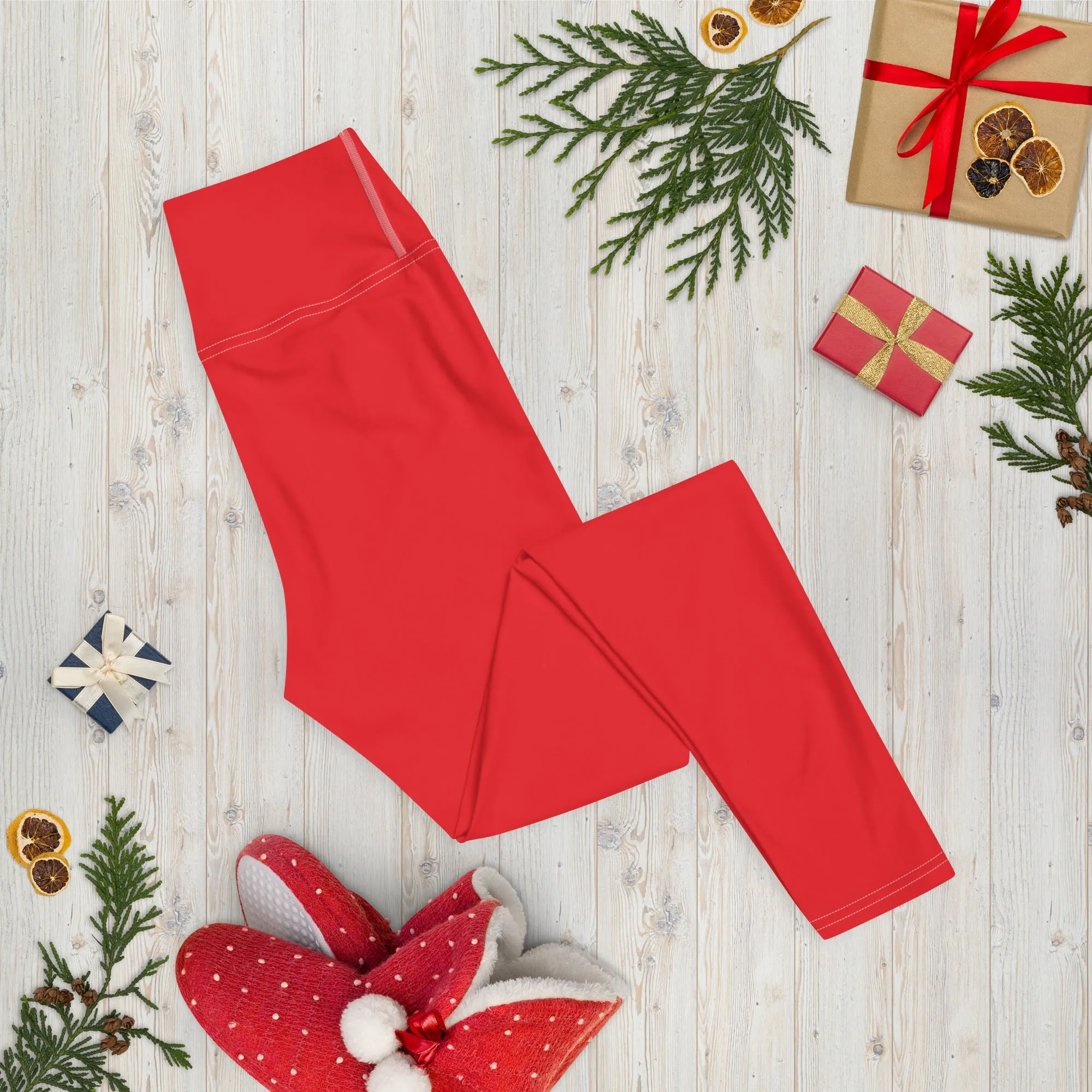 Everyday Comfort: Women's Solid Color Yoga Pants Leggings - Scarlet