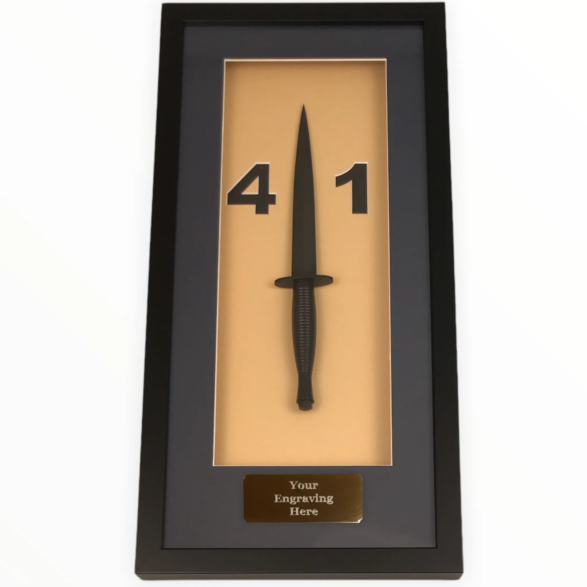 Framed Commando Dagger - 41 Commando