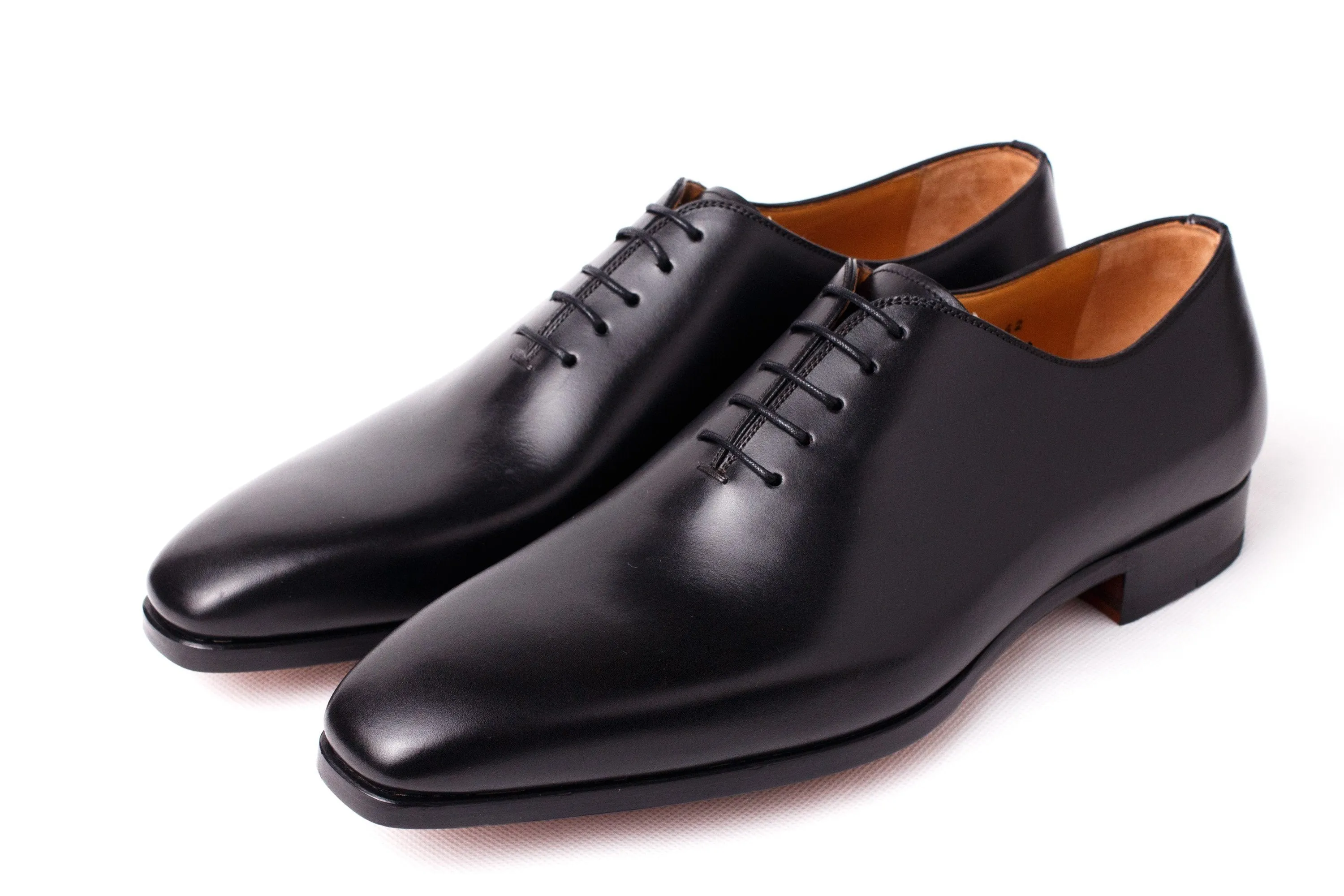 Magnanni -  Calfskin Wholecut - Black