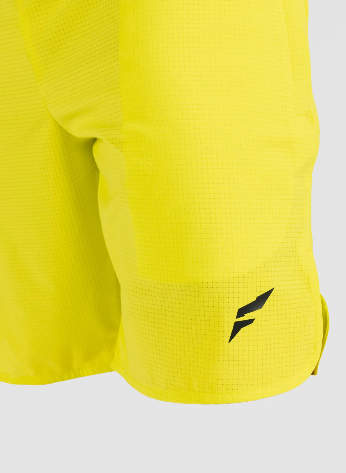 MEN'S TEK TRAINING SHORTS - NEON