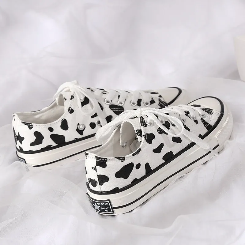 Milk Spots Hand-painted Canvas Shoes AD11704