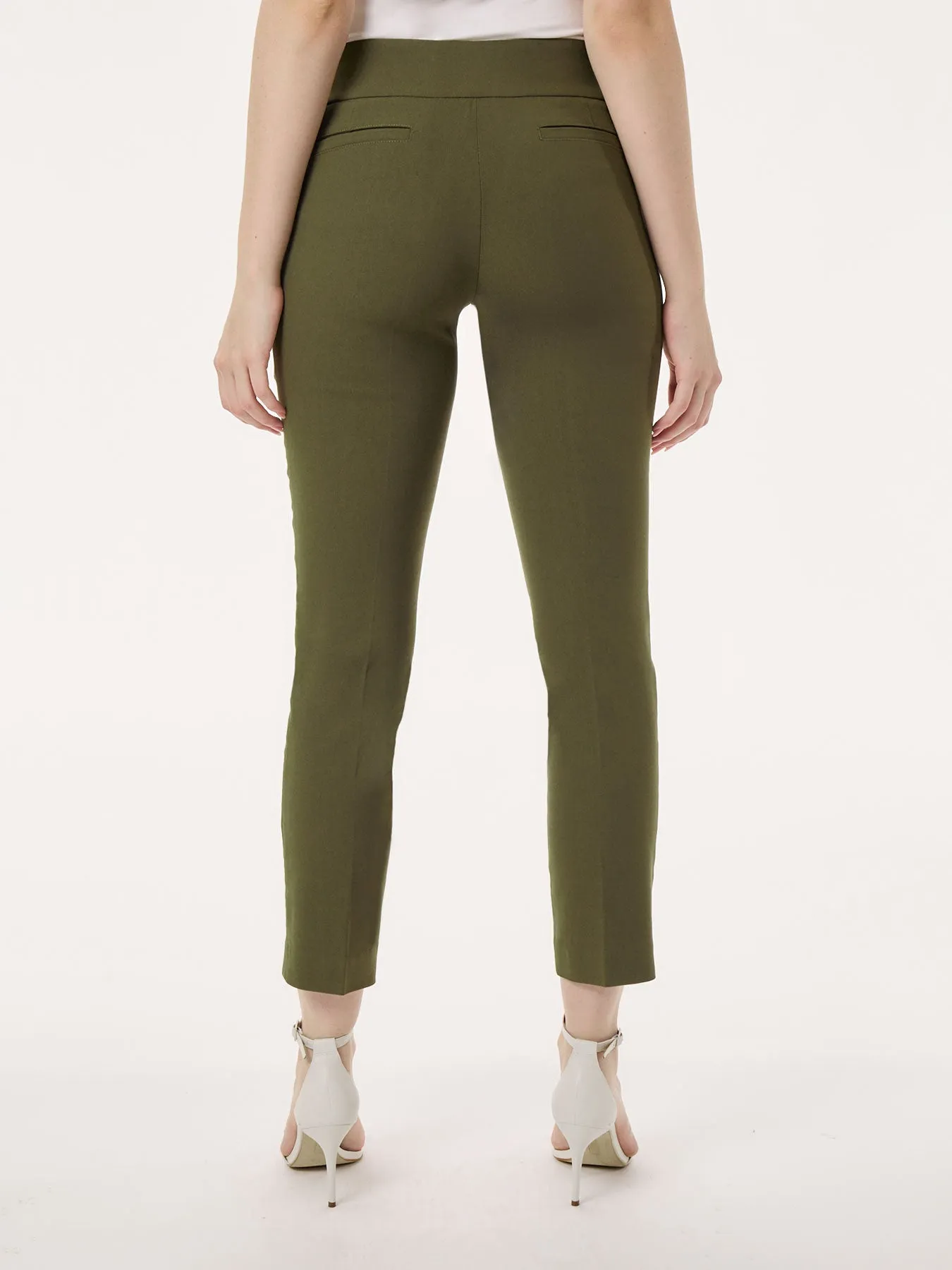 Solid Stretch Pull-On Straight Leg Pant