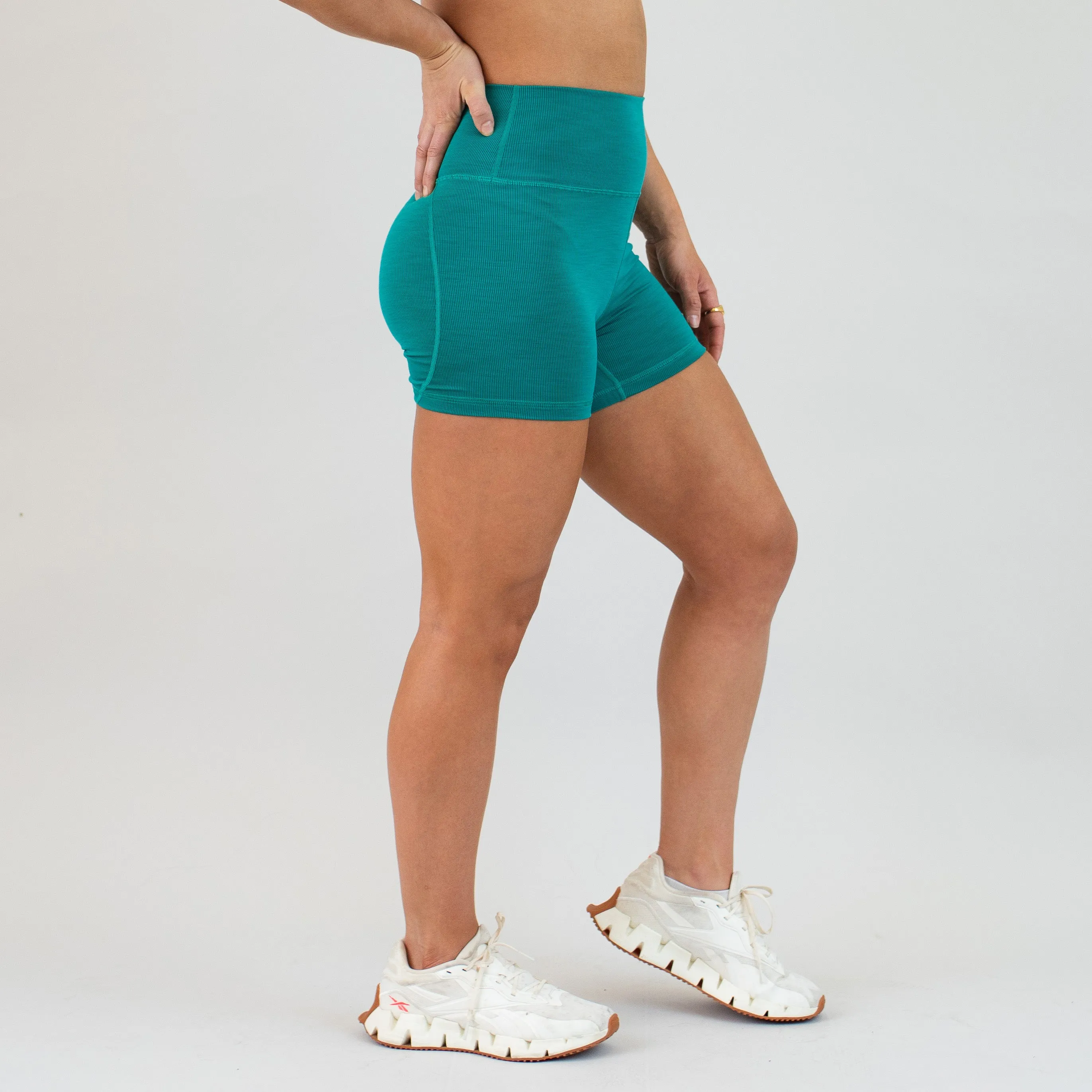 True High Contour Short 4" - Higher Rise