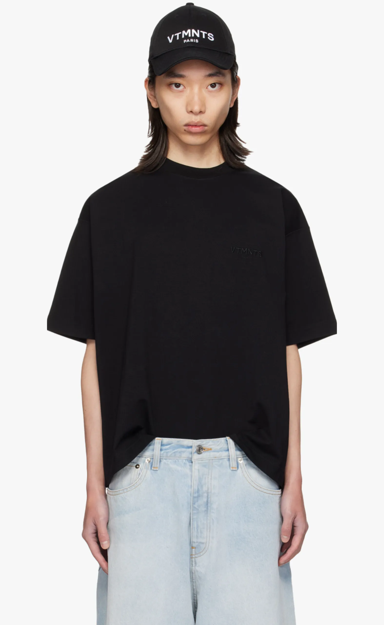 VTMNTS PARIS EMBROIDERED BLACK T-SHIRT